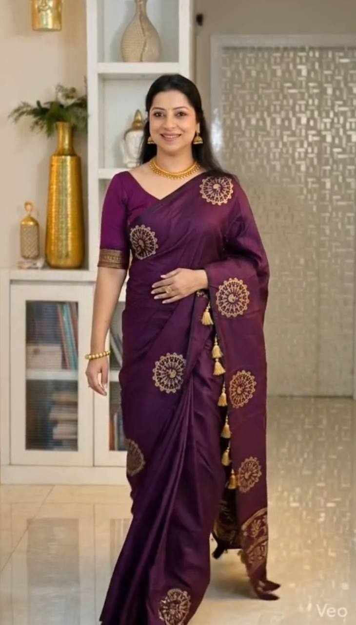 KP 6094 Exclusive Designed For Party Wear Saree