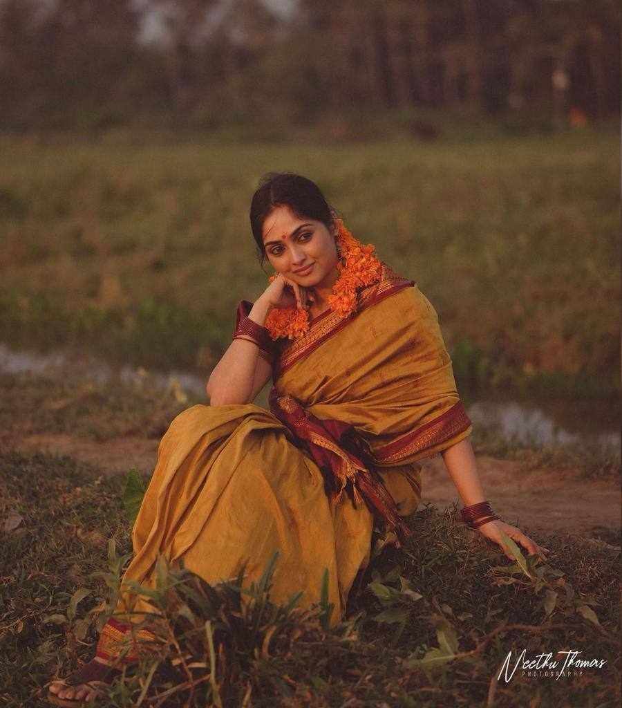 KP 6092 Crafted For Modern Elegance Saree