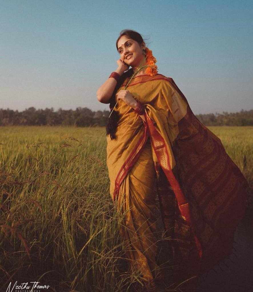 KP 6092 Crafted For Modern Elegance Saree
