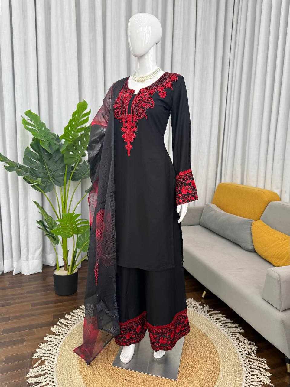 RTC 6002 Premium Elegance charming Dress