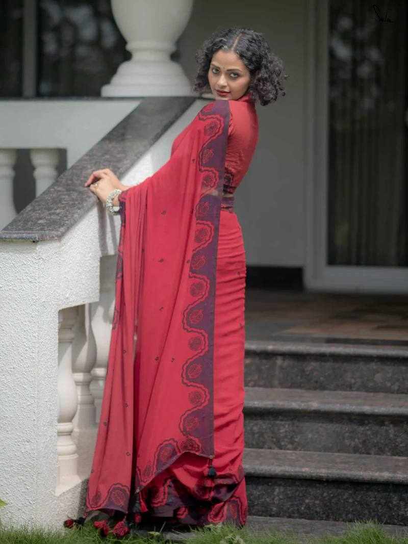 KP-W 351 New Classic Digital Printed Red Saree