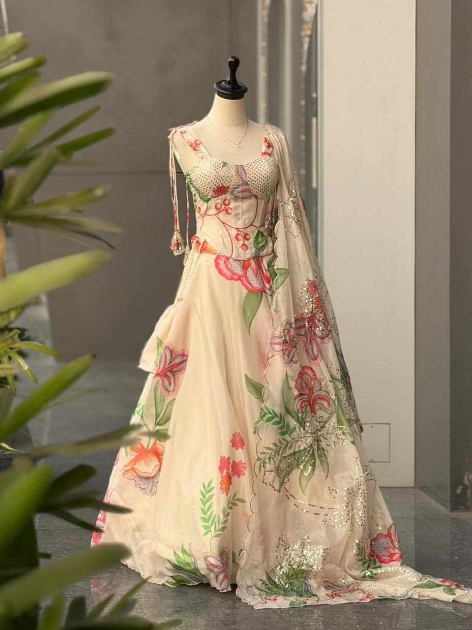 SCNX 1195 New Modern Digital Printed Lahenga