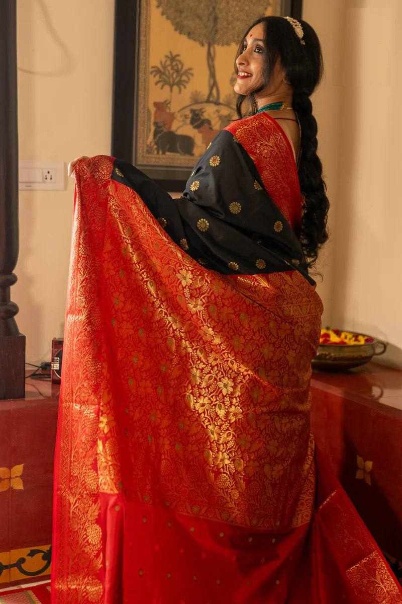 KP 6096 EXCLUSIVE JACQUARD BORDER DESIGN BLACK SAREE