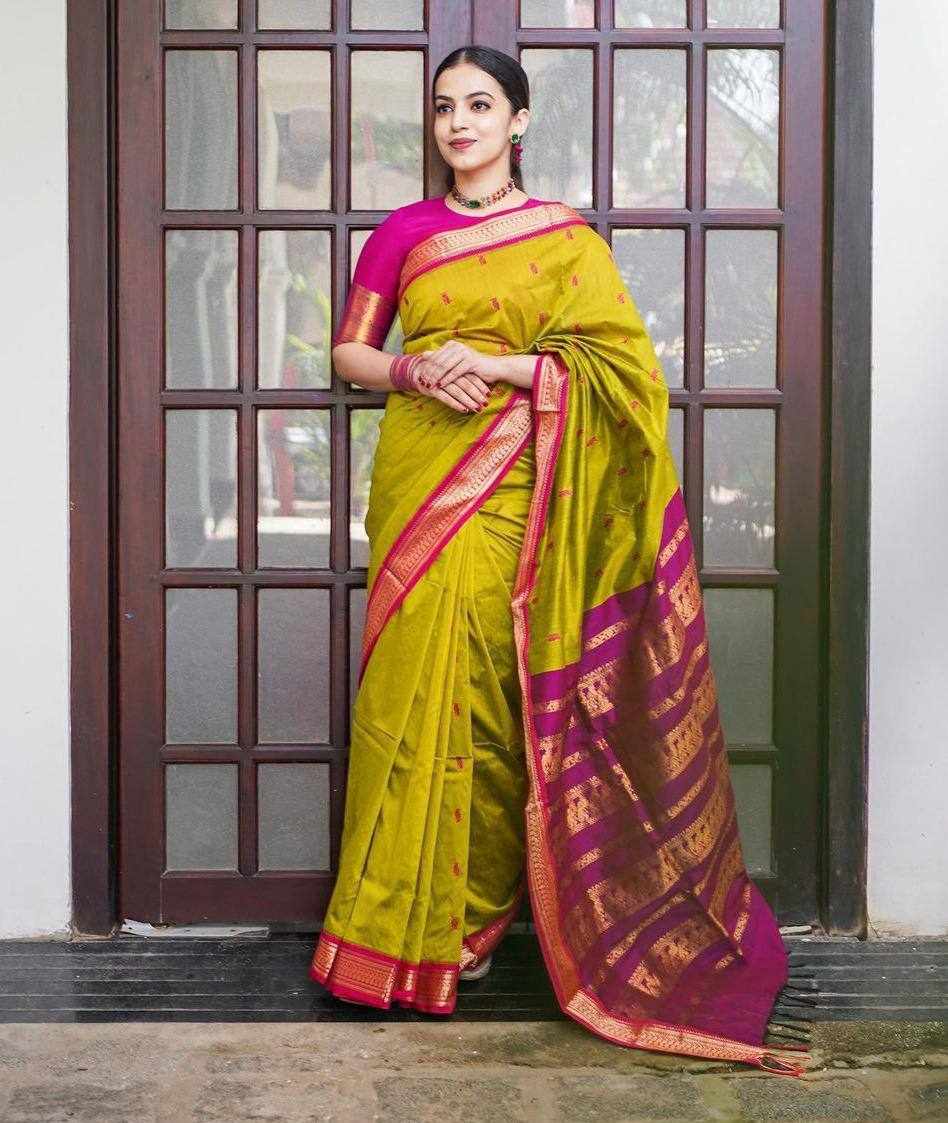 Crafted For Modern Elegance And Festive Charm