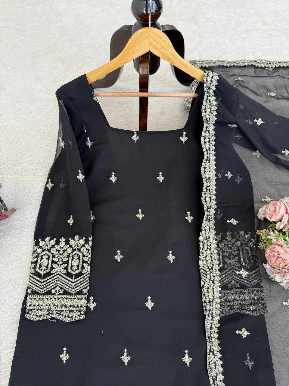 RTC 5947 New Modern Designed Black Dress