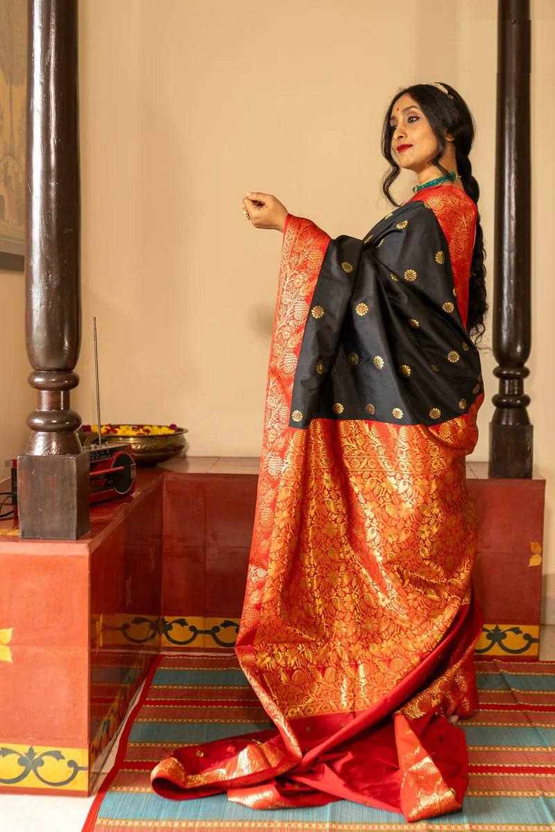 KP 6096 EXCLUSIVE JACQUARD BORDER DESIGN BLACK SAREE