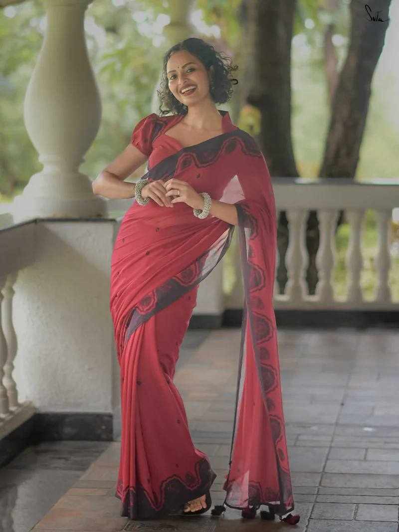 KP-W 351 New Classic Digital Printed Red Saree