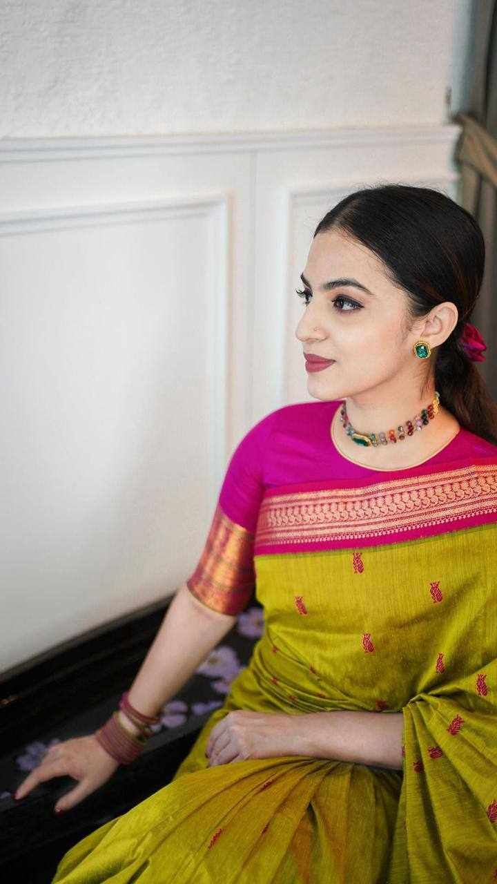 Crafted For Modern Elegance And Festive Charm