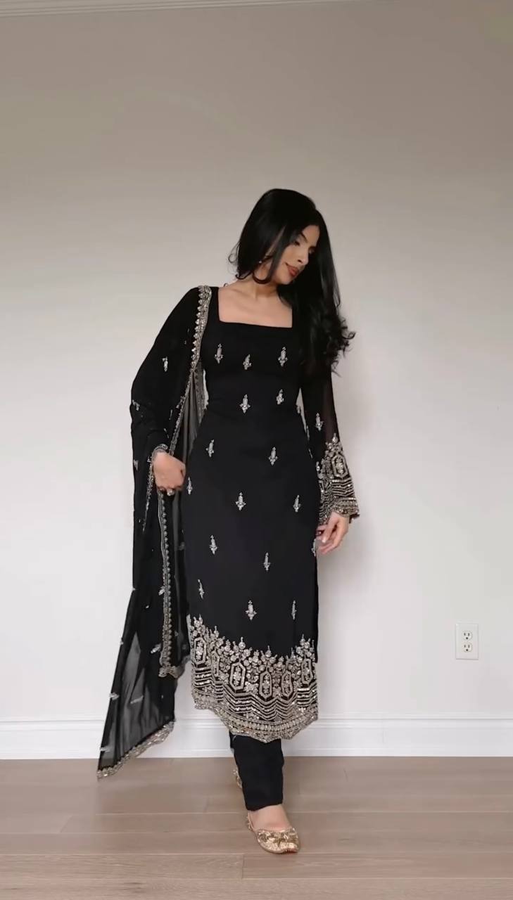 RTC 5947 New Modern Designed Black Dress