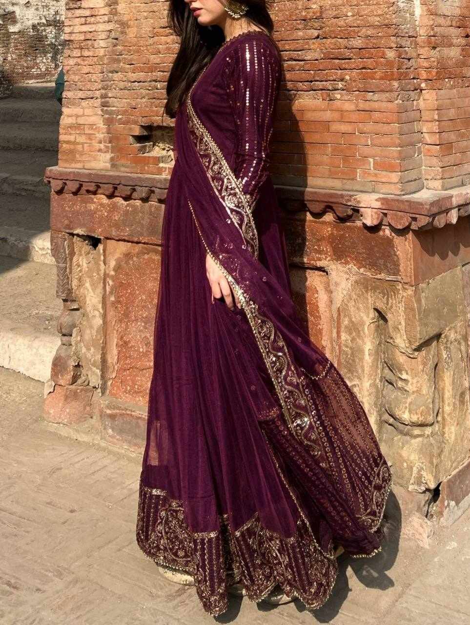 KD 1596 New Designer Classy Gown
