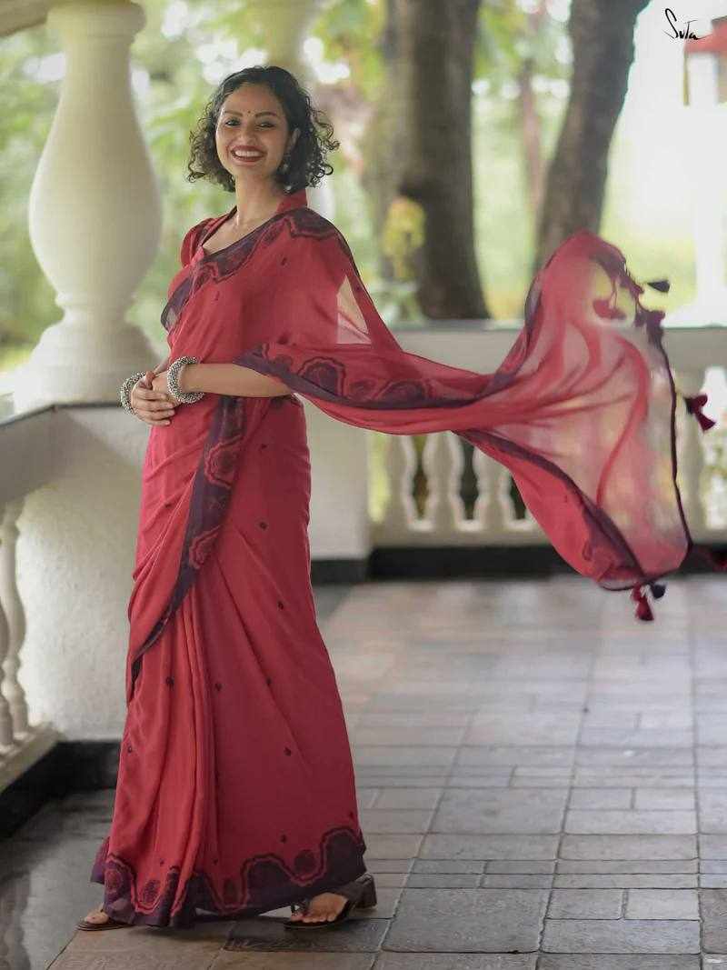KP-W 351 New Classic Digital Printed Red Saree